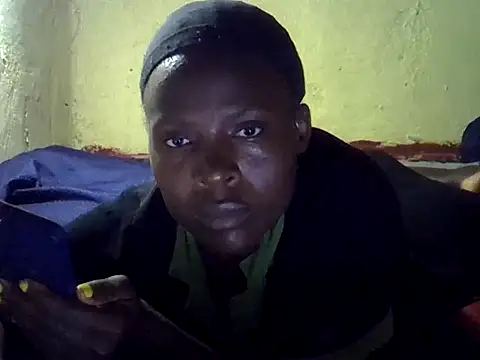 Snapshot of cute-shamza chatting on 10/18/25, 05:14 cute-shamza online show from 10/18/25, 05:14