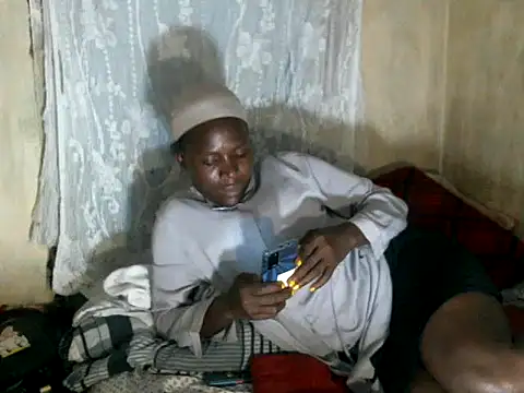 cute-shamza online show from 02/28/26, 05:47