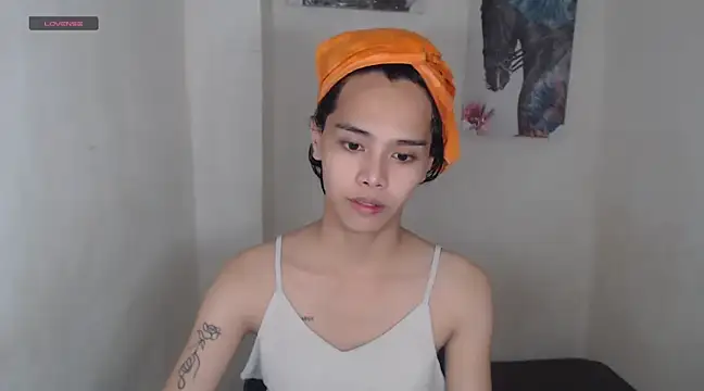 shecutie69 online show from 02/21/25, 08:38