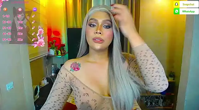 Snapshot of _MissKhimberlyXxx_ chatting on 12/20/24, 09:00  MissKhimberlyXxx  online show from 12/20/24, 09:00