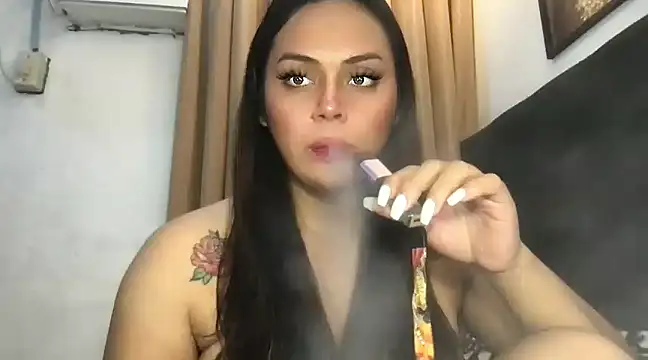 Snapshot of _MissKhimberlyXxx_ chatting on 03/08/25, 01:50  MissKhimberlyXxx  online show from 03/08/25, 01:50