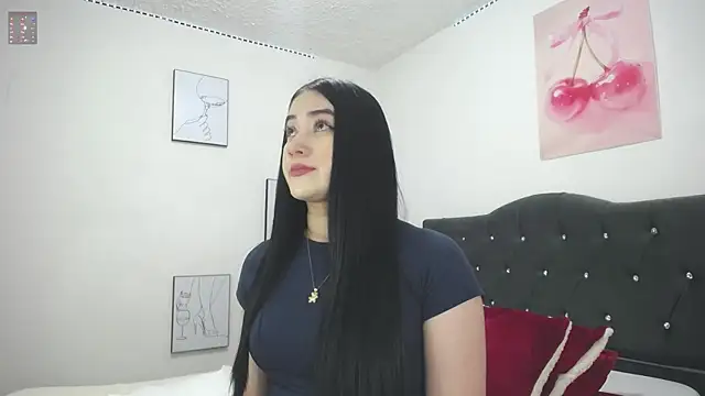 Snapshot of Emmy_sanderss chatting on 04/14/26, 05:19 Emmy sanderss online show from 04/14/26, 05:19