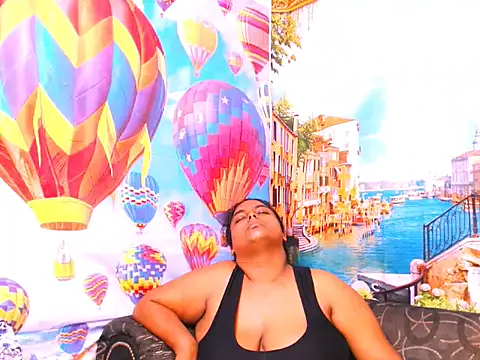 Snapshot of Indianfairy99 chatting on 12/09/24, 12:19 Indianfairy99 online show from 12/09/24, 12:19