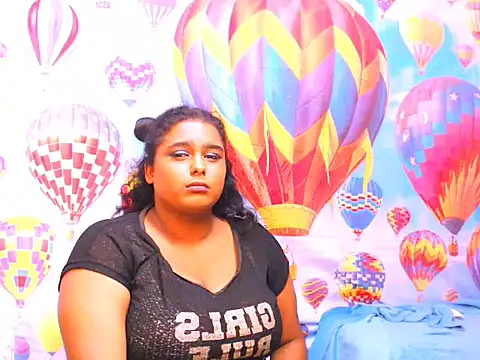 Snapshot of Indianfairy99 chatting on 01/16/25, 10:12 Indianfairy99 online show from 01/16/25, 10:12