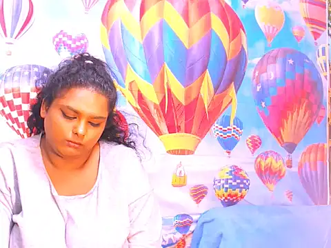 Snapshot of Indianfairy99 chatting on 01/28/25, 01:29 Indianfairy99 online show from 01/28/25, 01:29