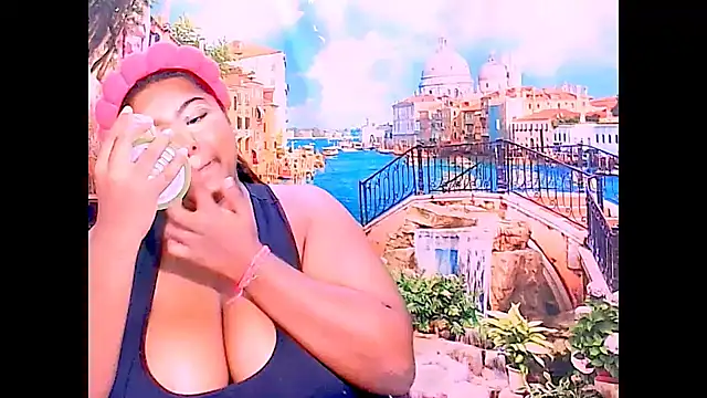 Snapshot of Indianfairy99 chatting on 03/08/26, 02:04 Indianfairy99 online show from 03/08/26, 02:04