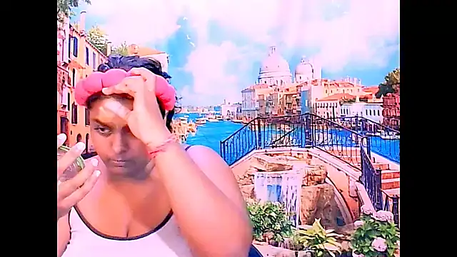 Snapshot of Indianfairy99 chatting on 03/09/26, 06:01 Indianfairy99 online show from 03/09/26, 06:01