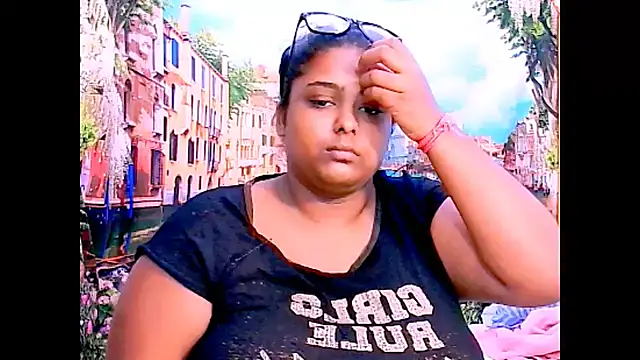 Snapshot of Indianfairy99 chatting on 04/14/26, 08:31 Indianfairy99 online show from 04/14/26, 08:31