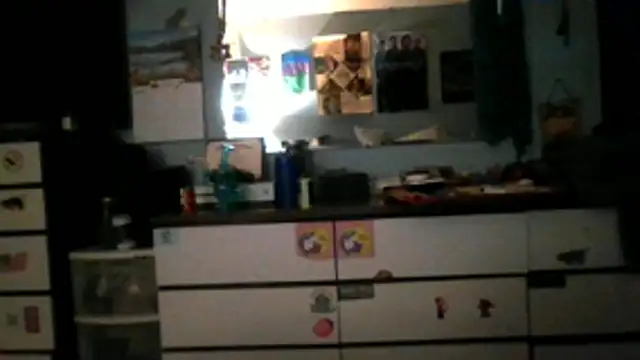 Snapshot of peaches_playz chatting on 12/19/25, 11:50 peaches playz online show from 12/19/25, 11:50