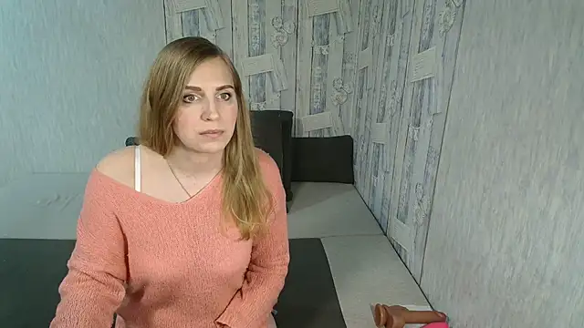 Pilly green  online show from 10/02/25, 07:48