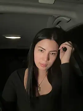 clairewntr online show from 12/11/24, 09:34