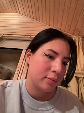 clairewntr online show from 12/30/24, 09:50