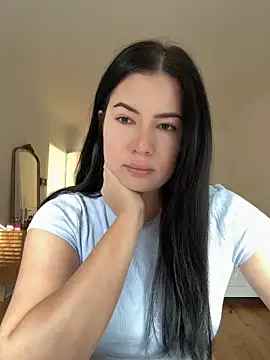 clairewntr online show from 01/21/25, 12:29