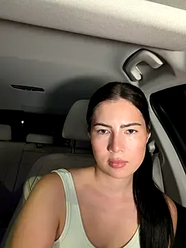 clairewntr online show from 10/14/25, 09:15