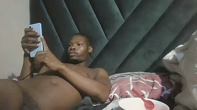 Snapshot of Malibongwe17 chatting on 03/08/26, 06:50 Malibongwe17 online show from 03/08/26, 06:50