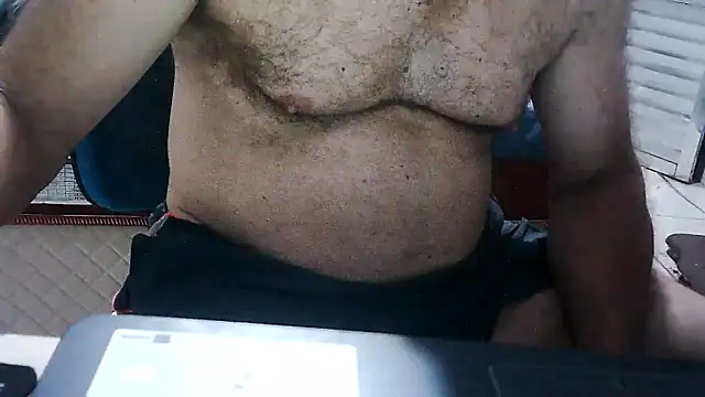 Snapshot of eduar570 chatting on 03/03/26, 12:17 eduar570 online show from 03/03/26, 12:17