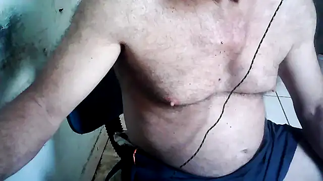 Snapshot of eduar570 chatting on 04/07/26, 07:14 eduar570 online show from 04/07/26, 07:14