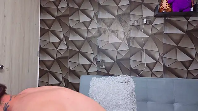 Latino stud4u online show from 03/27/26, 02:06