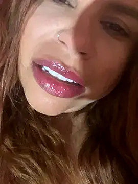 Snapshot of pimenta_gaby chatting on 12/05/25, 02:09 pimenta gaby online show from 12/05/25, 02:09