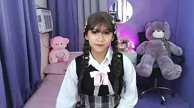 urlovelyfreya online show from 02/18/25, 04:16