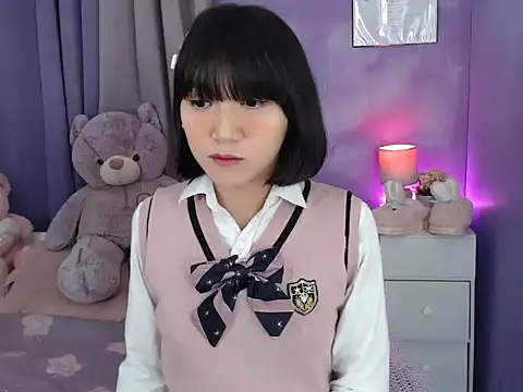 Snapshot of urlovelyfreya chatting on 10/31/25, 01:06 urlovelyfreya online show from 10/31/25, 01:06