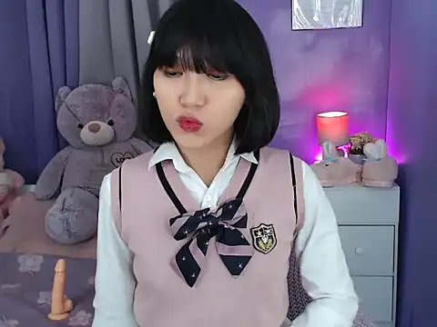 Snapshot of urlovelyfreya chatting on 10/31/25, 05:25 urlovelyfreya online show from 10/31/25, 05:25