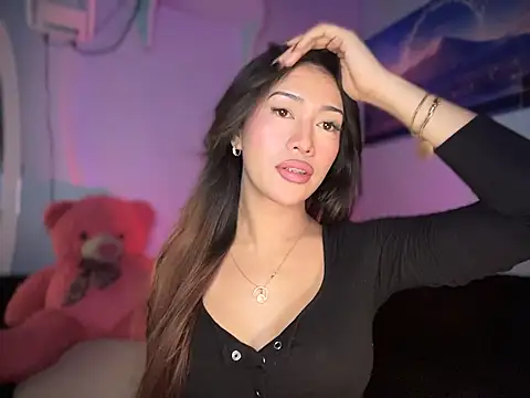 Jasmine Elcock online show from 11/23/25, 03:56