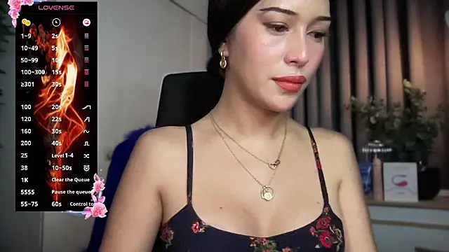 Snapshot of Jasmine_Elcock chatting on 07/01/26, 05:56 Jasmine Elcock online show from 07/01/26, 05:56