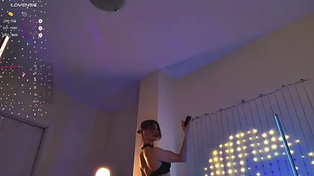 Arielle  03 online show from 05/16/26, 02:19