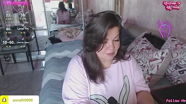 femme fatale1 online show from 09/23/25, 10:18