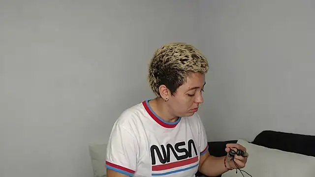 Snapshot of kathy_luisa chatting on 03/13/26, 01:12 kathy luisa online show from 03/13/26, 01:12