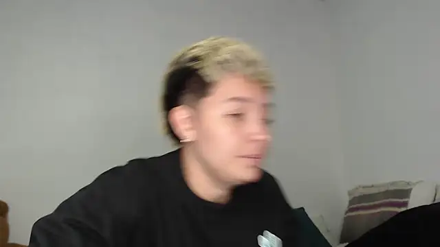 Snapshot of kathy_luisa chatting on 03/28/26, 01:05 kathy luisa online show from 03/28/26, 01:05