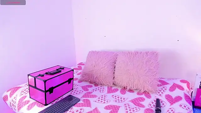 SophieRossi online show from 10/03/25, 12:46