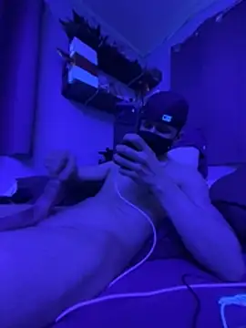 Snapshot of Cloudd_Kingg_Iceyyy chatting on 03/12/26, 11:22 Cloudd Kingg Iceyyy online show from 03/12/26, 11:22