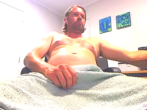 Snapshot of megaboy411 chatting on 02/28/25, 08:20 megaboy411 online show from 02/28/25, 08:20