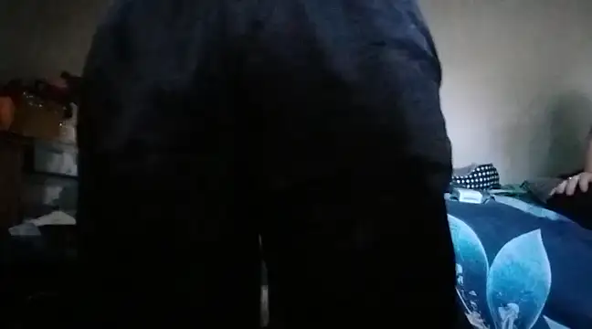 Snapshot of CAMINCHANCE chatting on 03/01/25, 11:37 CAMINCHANCE online show from 03/01/25, 11:37