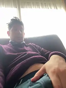 Snapshot of Taxidriver1988 chatting on 01/23/25, 09:50 Taxidriver1988 online show from 01/23/25, 09:50