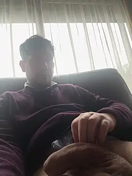 Snapshot of Taxidriver1988 chatting on 01/25/25, 02:03 Taxidriver1988 online show from 01/25/25, 02:03