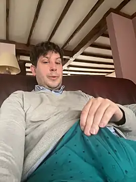 Snapshot of Taxidriver1988 chatting on 02/12/25, 12:55 Taxidriver1988 online show from 02/12/25, 12:55