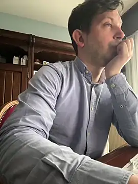 Snapshot of Taxidriver1988 chatting on 02/13/25, 11:50 Taxidriver1988 online show from 02/13/25, 11:50