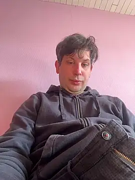 Snapshot of Taxidriver1988 chatting on 03/04/25, 01:06 Taxidriver1988 online show from 03/04/25, 01:06