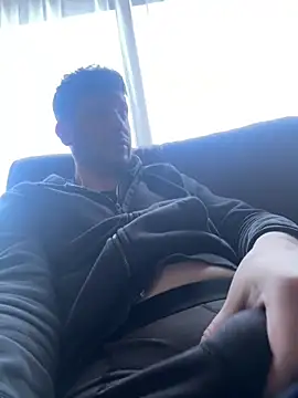 Snapshot of Taxidriver1988 chatting on 03/14/25, 07:37 Taxidriver1988 online show from 03/14/25, 07:37