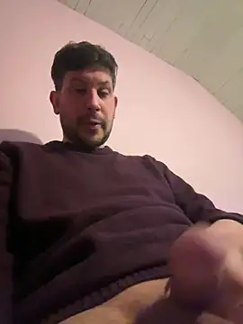 Snapshot of Taxidriver1988 chatting on 03/16/25, 01:17 Taxidriver1988 online show from 03/16/25, 01:17