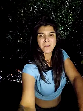 Snapshot of Yuky_ta chatting on 02/20/25, 06:46 Yuky ta online show from 02/20/25, 06:46