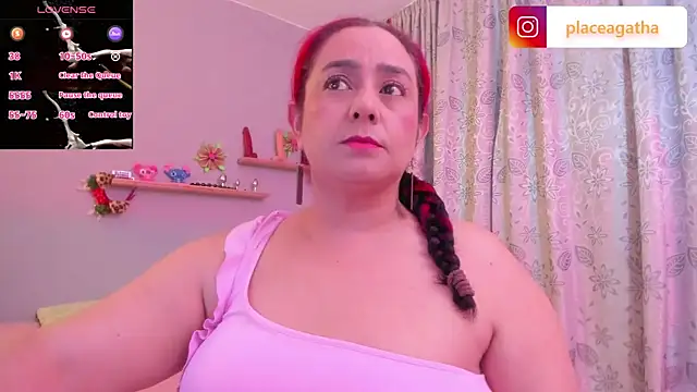 Snapshot of agathaxxx-69 chatting on 01/03/25, 05:39 agathaxxx-69 online show from 01/03/25, 05:39