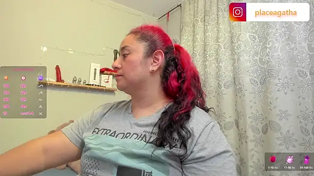 Snapshot of agathaxxx-69 chatting on 01/30/25, 08:21 agathaxxx-69 online show from 01/30/25, 08:21