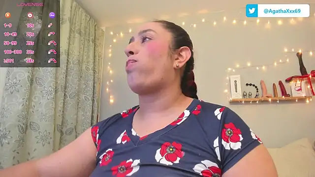 Snapshot of agathaxxx-69 chatting on 02/05/25, 06:59 agathaxxx-69 online show from 02/05/25, 06:59