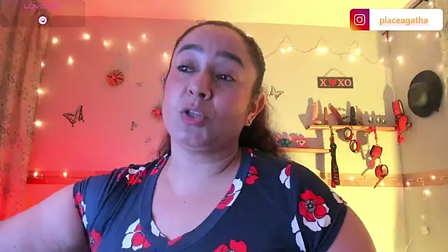 Snapshot of agathaxxx-69 chatting on 03/22/25, 08:48 agathaxxx-69 online show from 03/22/25, 08:48