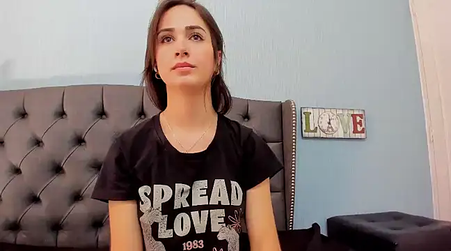 Snapshot of AndreaStivens chatting on 02/28/25, 12:09 AndreaStivens online show from 02/28/25, 12:09