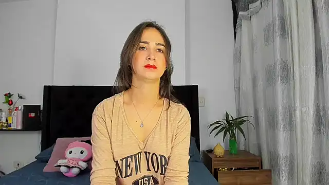 Snapshot of AndreaStivens chatting on 09/20/25, 09:21 AndreaStivens online show from 09/20/25, 09:21